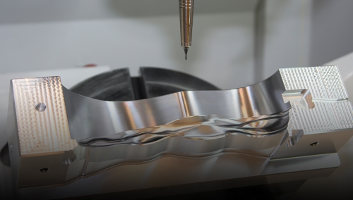 五轴数控加工中心主要包括哪些结构部件？？？？